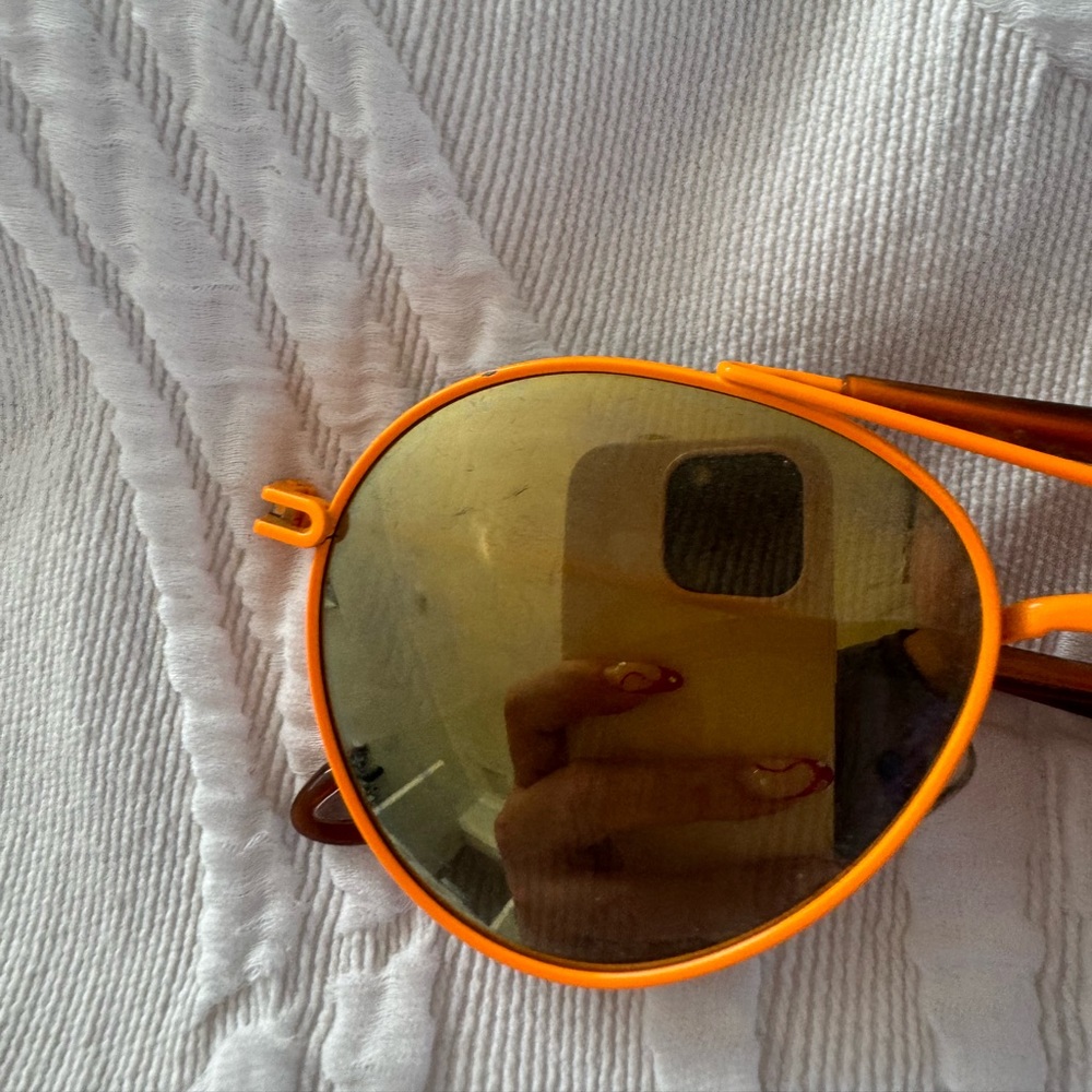 Givenchy mirrored sunglasses - Picture 3 of 8